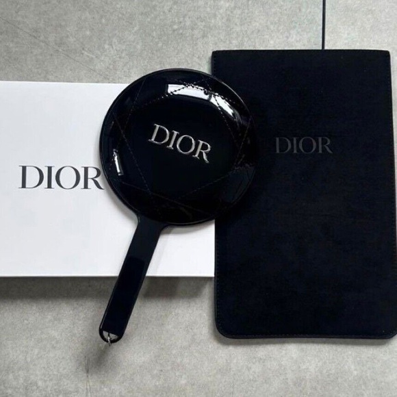 CD NWT Christian Dior Beauty Black Hand Mirror with Case 23 x 13cm NWT NIB - Picture 1 of 12